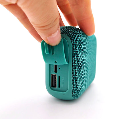 Altavoz Portátil GO3 con 5h de Reproducción e Impermeabilidad IP67