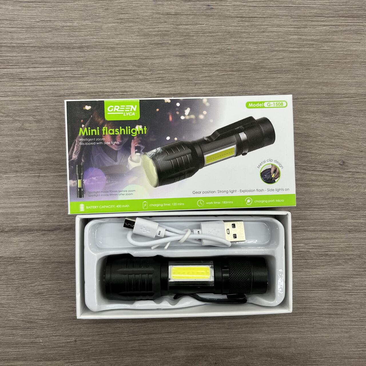 Mini linterna recargable zoom