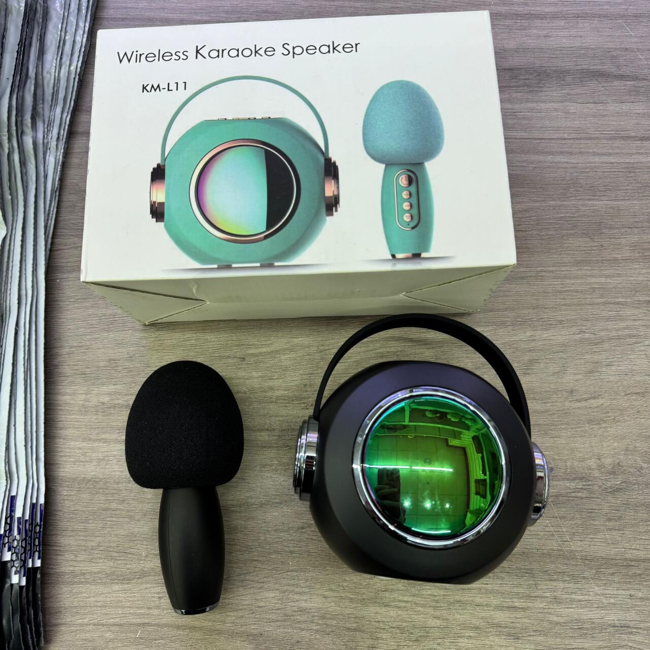 Maquina de Karaoke con Altavoz y Microfono